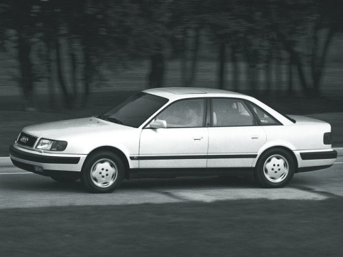 Характеристики автомобиля Audi 100 2.3 MT CS Quattro (12.1990 - 01.1995): фото, вместимость, скорость, двигатель, топливо, масса, отзывы