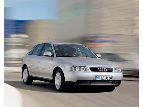Характеристики автомобиля Audi A3 1.6 MT (09.2000 - 07.2003): фото, вместимость, скорость, двигатель, топливо, масса, отзывы