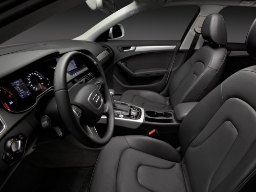 Характеристики автомобиля Audi A4 allroad quattro 2.0 TFSI S tronic quattro (10.2011 - 07.2013): фото, вместимость, скорость, двигатель, топливо, масса, отзывы