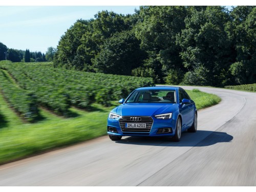 Характеристики автомобиля Audi A4 1.4 TFSI MT Design (11.2015 - 08.2017): фото, вместимость, скорость, двигатель, топливо, масса, отзывы