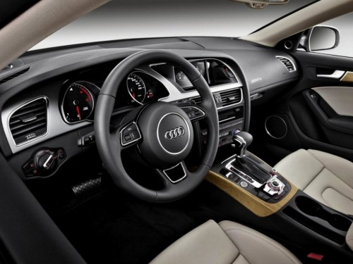 Характеристики автомобиля Audi A5 1.8 TFSI MT Design (09.2014 - 10.2015): фото, вместимость, скорость, двигатель, топливо, масса, отзывы