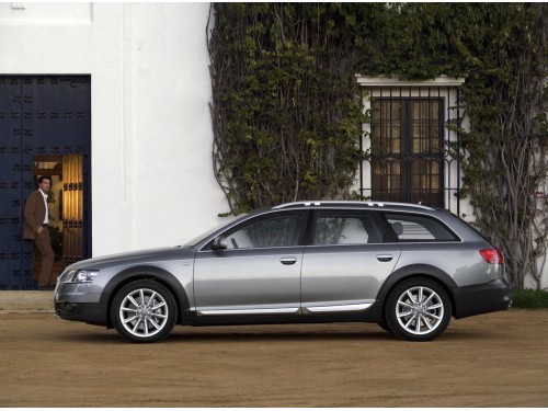 Характеристики автомобиля Audi A6 allroad quattro 3.2 FSI MT quattro (10.2006 - 08.2008): фото, вместимость, скорость, двигатель, топливо, масса, отзывы