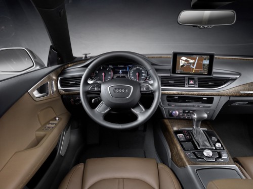 Характеристики автомобиля Audi A7 2.8 FSI quattro S tronic Comfort (07.2014 - 10.2015): фото, вместимость, скорость, двигатель, топливо, масса, отзывы