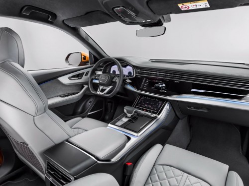Характеристики автомобиля Audi Q8 3.0 50 TDI quattro tiptronic (10.2020 - 01.2021): фото, вместимость, скорость, двигатель, топливо, масса, отзывы