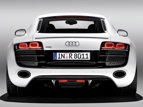 Характеристики автомобиля Audi R8 5.2 FSI quattro MT (09.2006 - 07.2012): фото, вместимость, скорость, двигатель, топливо, масса, отзывы
