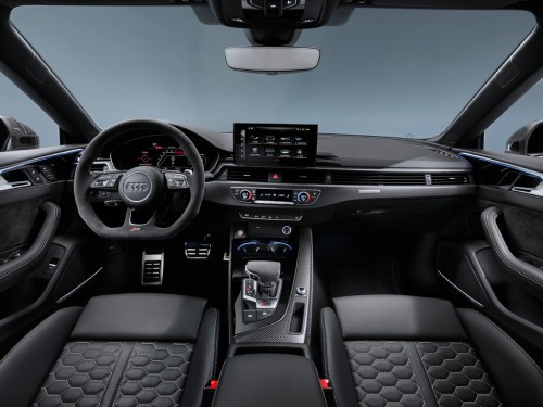 Характеристики автомобиля Audi RS5 2.9 TFSI quattro tiptronic (01.2021 - н.в.): фото, вместимость, скорость, двигатель, топливо, масса, отзывы