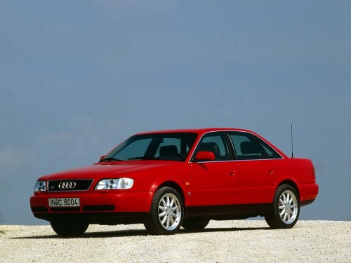 Характеристики автомобиля Audi S6 4.2 quattro AT (09.1994 - 10.1997): фото, вместимость, скорость, двигатель, топливо, масса, отзывы