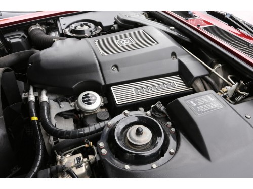 Характеристики автомобиля Bentley Brooklands 6.8 AT Brooklands LWB (07.1996 - 06.1997): фото, вместимость, скорость, двигатель, топливо, масса, отзывы