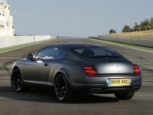 Характеристики автомобиля Bentley Continental GT 6.0 AT Supersports (09.2009 - 06.2010): фото, вместимость, скорость, двигатель, топливо, масса, отзывы