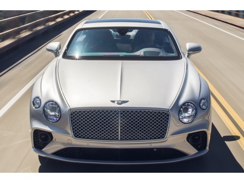 Характеристики автомобиля Bentley Continental GT 6.0 SAT GT Speed (06.2021 - н.в.): фото, вместимость, скорость, двигатель, топливо, масса, отзывы