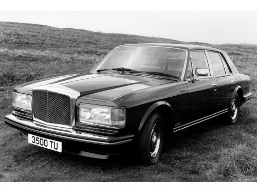 Характеристики автомобиля Bentley Eight 6.8 AT Eight (03.1984 - 06.1986): фото, вместимость, скорость, двигатель, топливо, масса, отзывы