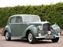 Bentley R-Type 4.6 AT R Sports Saloon (05.1952 - 08.1955)