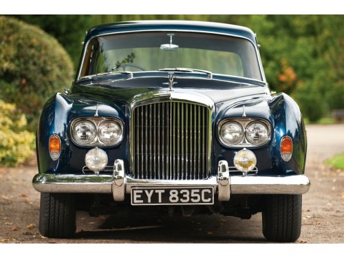 Характеристики автомобиля Bentley S 6.2 AT Bentley S3 LWB (10.1962 - 08.1965): фото, вместимость, скорость, двигатель, топливо, масса, отзывы