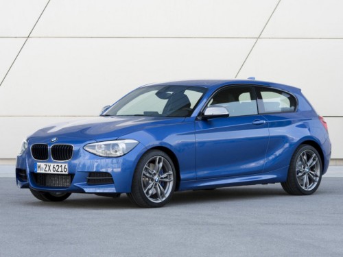 Характеристики автомобиля BMW 1-Series 116i MT Базовая (09.2012 - 03.2014): фото, вместимость, скорость, двигатель, топливо, масса, отзывы