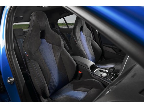 Характеристики автомобиля BMW 1-Series 116d SAT Advantage (07.2019 - н.в.): фото, вместимость, скорость, двигатель, топливо, масса, отзывы