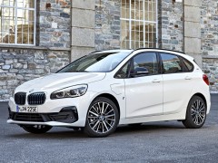 BMW 2-Series Active Tourer 216i MT Sport Line (03.2018 - 10.2021)