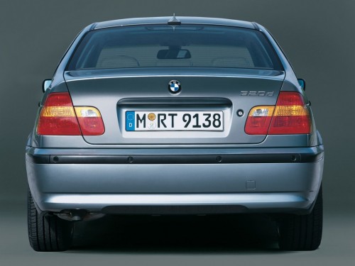 Характеристики автомобиля BMW 3-Series 318i MT (09.2003 - 02.2005): фото, вместимость, скорость, двигатель, топливо, масса, отзывы