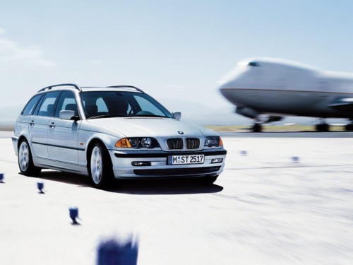 Характеристики автомобиля BMW 3-Series 325i MT (10.2000 - 08.2001): фото, вместимость, скорость, двигатель, топливо, масса, отзывы
