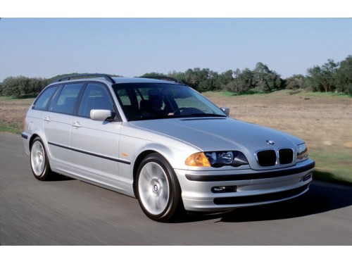 Характеристики автомобиля BMW 3-Series 323i MT (10.2000 - 08.2001): фото, вместимость, скорость, двигатель, топливо, масса, отзывы