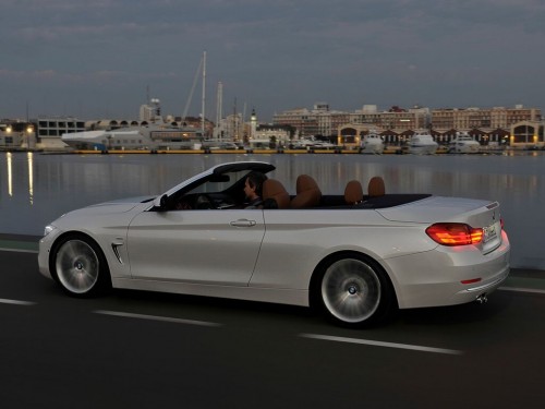 Характеристики автомобиля BMW 4-Series 428i AT xDrive (03.2014 - 03.2016): фото, вместимость, скорость, двигатель, топливо, масса, отзывы