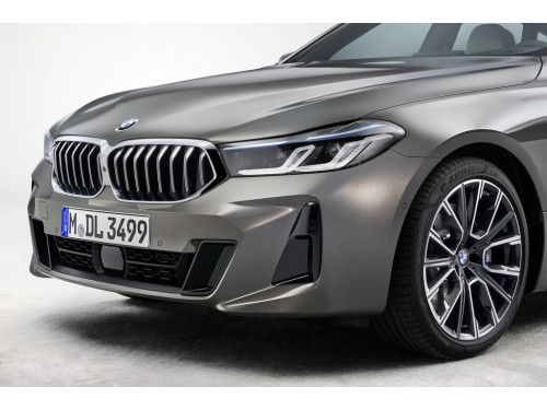 Характеристики автомобиля BMW 6-Series Gran Turismo 630d AT xDrive Luxury Plus (05.2020 - 08.2021): фото, вместимость, скорость, двигатель, топливо, масса, отзывы