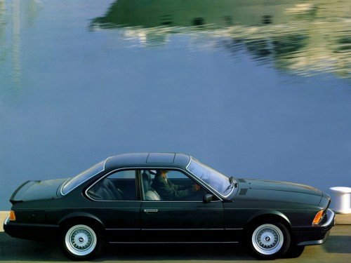 Характеристики автомобиля BMW 6-Series 635 CSi AT (05.1987 - 04.1989): фото, вместимость, скорость, двигатель, топливо, масса, отзывы