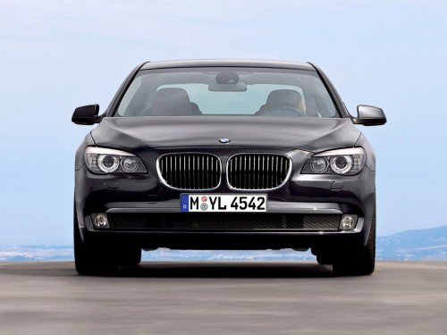 Характеристики автомобиля BMW 7-Series 730Ld AT (07.2008 - 07.2012): фото, вместимость, скорость, двигатель, топливо, масса, отзывы