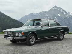 BMW E3 2.5 MT 2500 (09.1968 - 05.1977)