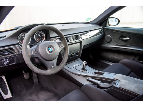 Характеристики автомобиля BMW M3 4.0 MT (09.2007 - 07.2013): фото, вместимость, скорость, двигатель, топливо, масса, отзывы