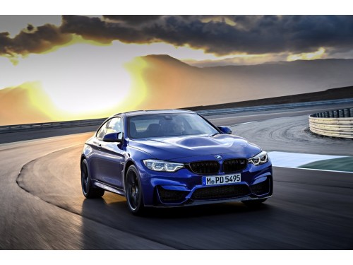 Характеристики автомобиля BMW M4 3.0 MT (05.2017 - 02.2019): фото, вместимость, скорость, двигатель, топливо, масса, отзывы
