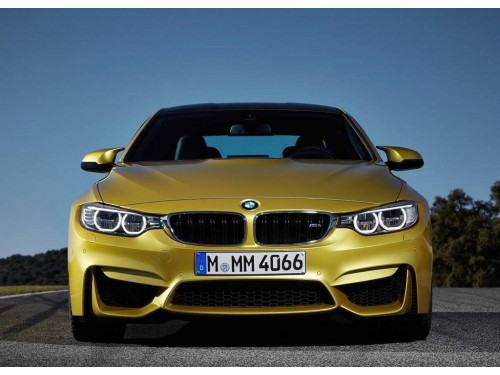 Характеристики автомобиля BMW M4 3.0 AMT 100 Years Edition (04.2016 - 10.2016): фото, вместимость, скорость, двигатель, топливо, масса, отзывы