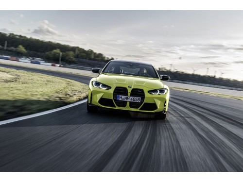 Характеристики автомобиля BMW M4 3.0 AT xDrive Competition M Special Pro (04.2021 - 03.2023): фото, вместимость, скорость, двигатель, топливо, масса, отзывы