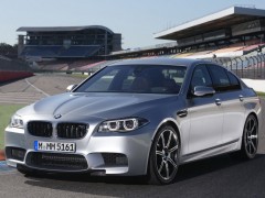 BMW M5 4.4 AMT Базовая (02.2016 - 08.2017)