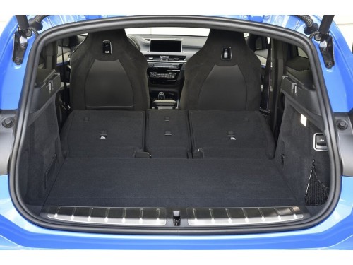 Характеристики автомобиля BMW X2 M35i xDrive (02.2019 - н.в.): фото, вместимость, скорость, двигатель, топливо, масса, отзывы
