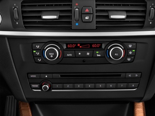Характеристики автомобиля BMW X3 xDrive 20d AT Urban (04.2011 - 05.2014): фото, вместимость, скорость, двигатель, топливо, масса, отзывы