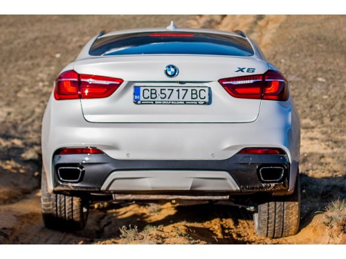 Характеристики автомобиля BMW X6 X6M AT (06.2015 - 07.2019): фото, вместимость, скорость, двигатель, топливо, масса, отзывы