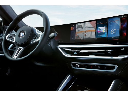 Характеристики автомобиля BMW X6 M60i AT (04.2023 - н.в.): фото, вместимость, скорость, двигатель, топливо, масса, отзывы