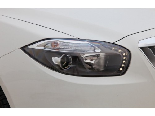 Характеристики автомобиля Brilliance H530 1.6 MT Comfort (08.2014 - 09.2017): фото, вместимость, скорость, двигатель, топливо, масса, отзывы