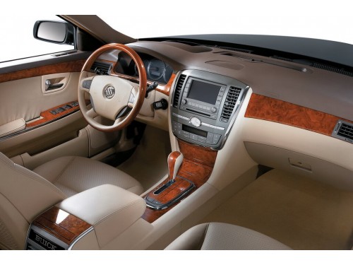 Характеристики автомобиля Buick LaCrosse 2.4 AT Comfort (02.2006 - 06.2009): фото, вместимость, скорость, двигатель, топливо, масса, отзывы