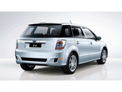 Характеристики автомобиля BYD e6 61 kWh (10.2011 - 12.2015): фото, вместимость, скорость, двигатель, топливо, масса, отзывы