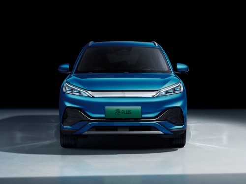 Характеристики автомобиля BYD Yuan Plus 60 kWh Flagship (02.2022 - н.в.): фото, вместимость, скорость, двигатель, топливо, масса, отзывы