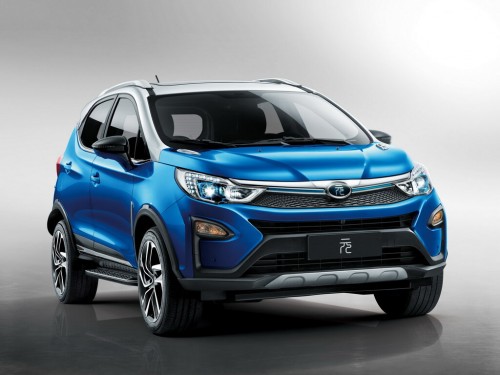 Характеристики автомобиля BYD Yuan 1.5 MT Honor (04.2016 - 03.2017): фото, вместимость, скорость, двигатель, топливо, масса, отзывы