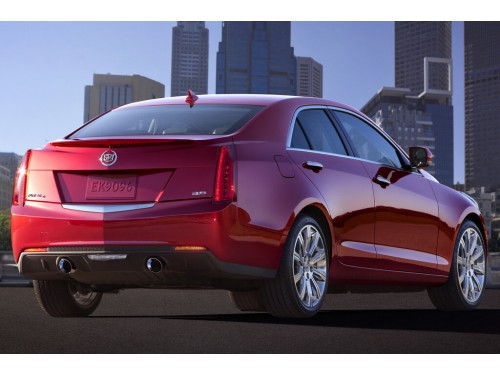 Характеристики автомобиля Cadillac ATS 2.0T MT Standard (01.2012 - 04.2014): фото, вместимость, скорость, двигатель, топливо, масса, отзывы
