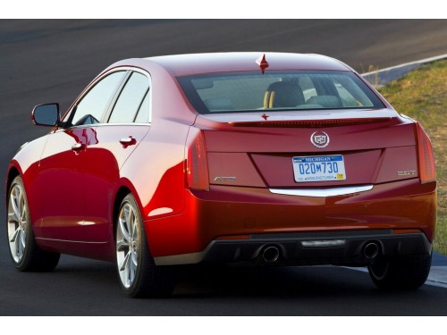 Характеристики автомобиля Cadillac ATS 2.0T AT AWD Luxury (01.2012 - 04.2014): фото, вместимость, скорость, двигатель, топливо, масса, отзывы
