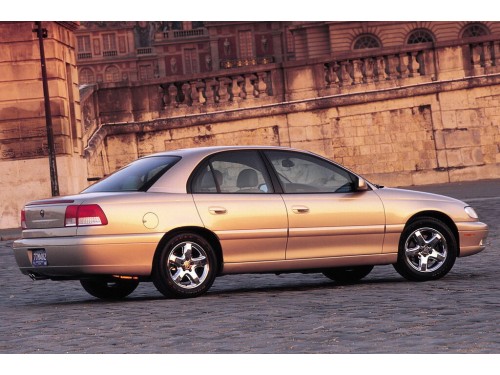 Характеристики автомобиля Cadillac Catera 3.0 AT Catera Sport (07.1999 - 06.2001): фото, вместимость, скорость, двигатель, топливо, масса, отзывы
