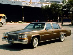Cadillac DeVille 5.7d AT Sedan de Ville d Elegance (10.1980 - 09.1982)