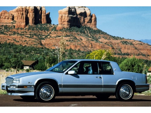 Характеристики автомобиля Cadillac Eldorado 4.9 AT Eldorado (Europe export) (07.1989 - 06.1991): фото, вместимость, скорость, двигатель, топливо, масса, отзывы