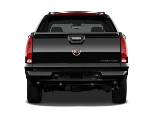 Характеристики автомобиля Cadillac Escalade 6.2 AT AWD EXT (09.2006 - 01.2014): фото, вместимость, скорость, двигатель, топливо, масса, отзывы