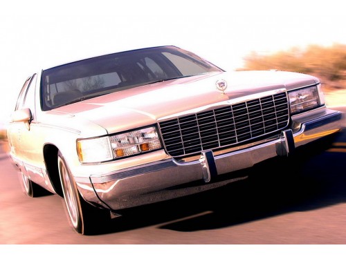Характеристики автомобиля Cadillac Fleetwood 5.7 AT Fleetwood (09.1994 - 08.1996): фото, вместимость, скорость, двигатель, топливо, масса, отзывы
