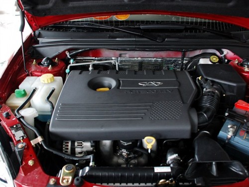Характеристики автомобиля Chery Fora A21 1.6 MT Comfort (12.2008 - 09.2010): фото, вместимость, скорость, двигатель, топливо, масса, отзывы